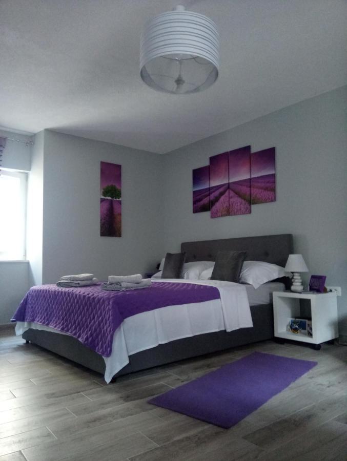 Elly Apartments สปลิท ภายนอก รูปภาพ